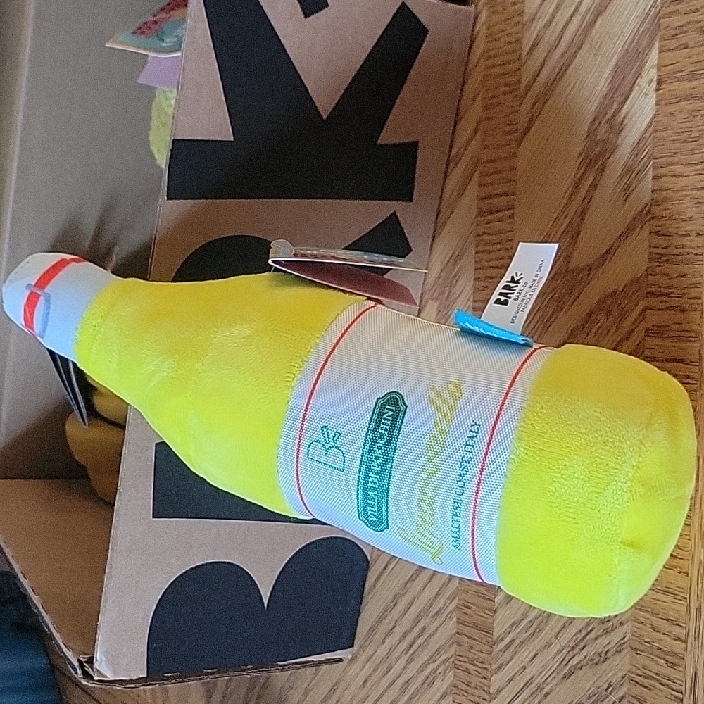 NWT Barkbox Limonsmello dog toy size large